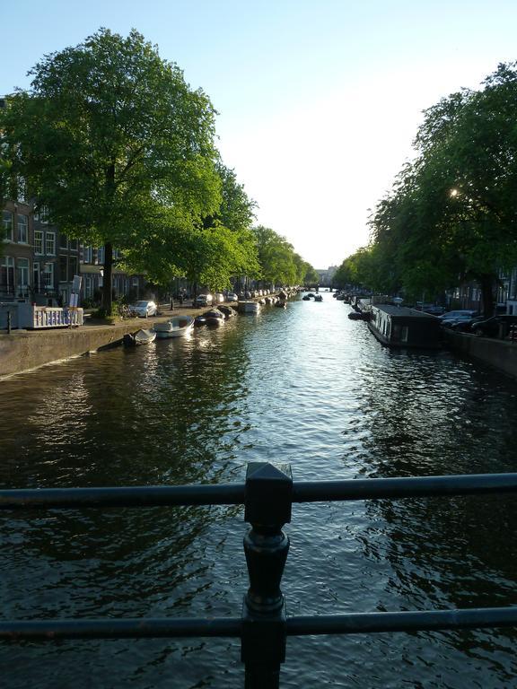 The Vanguard Bed & Breakfast Amsterdam Exterior photo