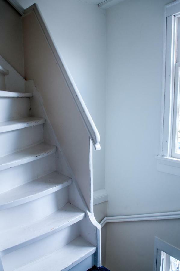 The Vanguard Bed & Breakfast Amsterdam Room photo